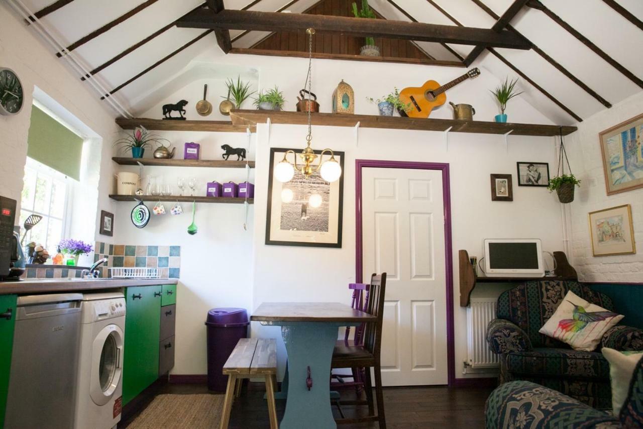 Bramble Cottage Whiteparish Bagian luar foto